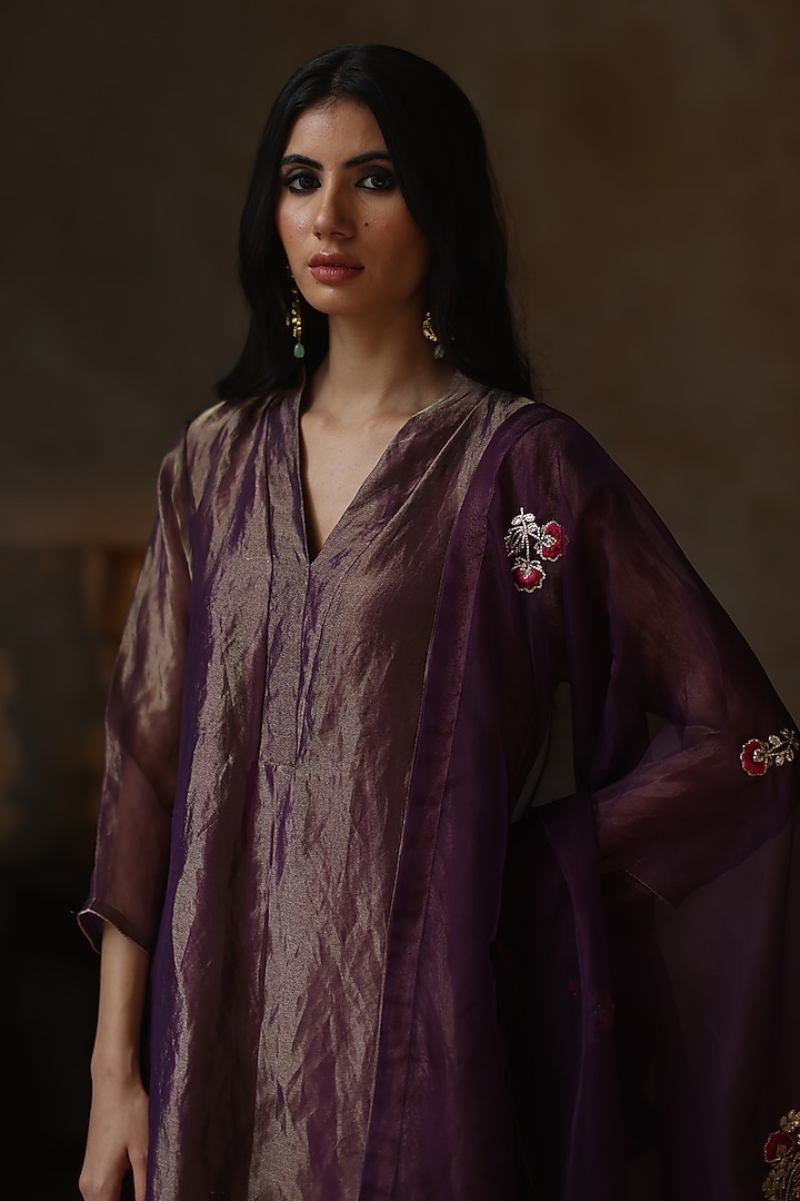 Metallic Purple Silk Tissue Zari Asymmetric Kurta Set by Begum Pret at Pernia's Pop Up Shop