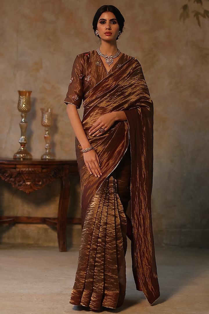 Copper Silk Tissue Zari Saree Set by Begum Pret