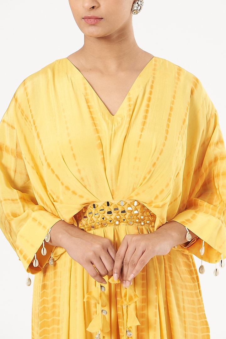 Yellow Crepe Kaftan With Belt by Bharat Adiani at Pernia's Pop Up Shop