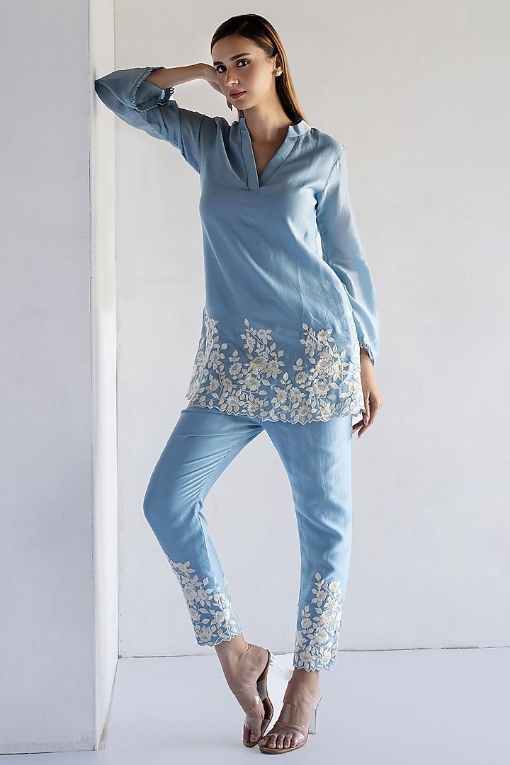 Powder Blue Chanderi Silk Thread Embroidered Co-Ord Set by Bharat Adiani at Pernia's Pop Up Shop
