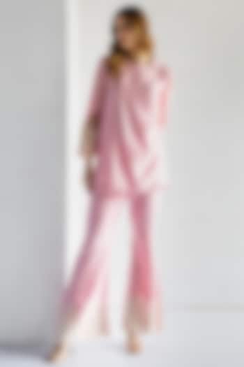 Pink Chanderi Silk Thread Embroidered Co-Ord Set by Bharat Adiani at Pernia's Pop Up Shop