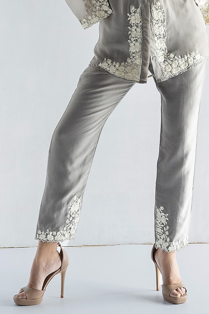 Grey Pure Organza Thread Embroidered Co-Ord Set by Bharat Adiani at Pernia's Pop Up Shop