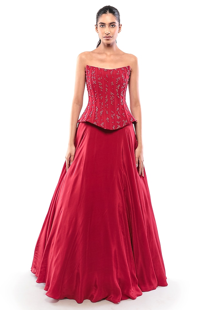 Red Natural Crepe Wedding Lehenga Set by Bharat Adiani at Pernia's Pop Up Shop