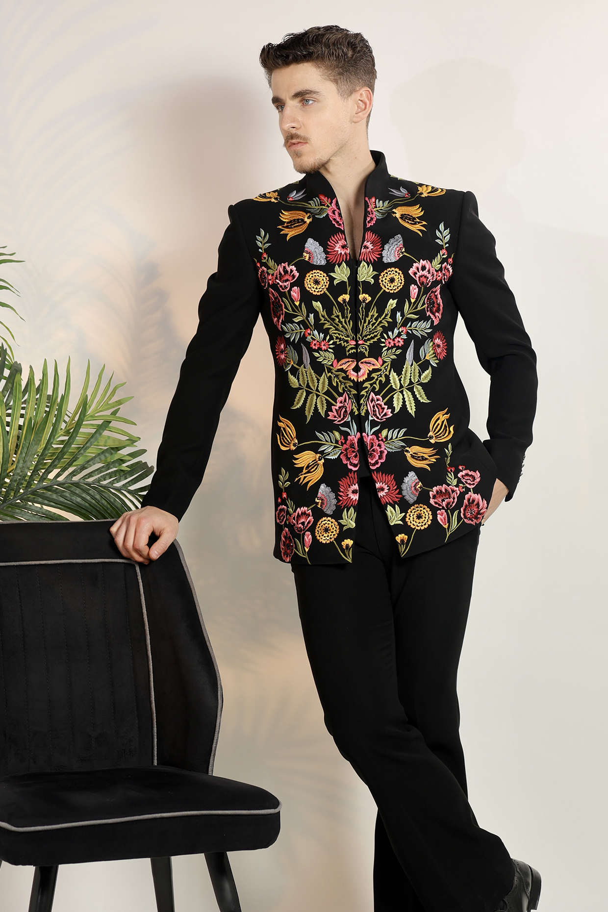 Black Suiting Floral Thread Embroidered Bandhgala Set by Bharat Reshma