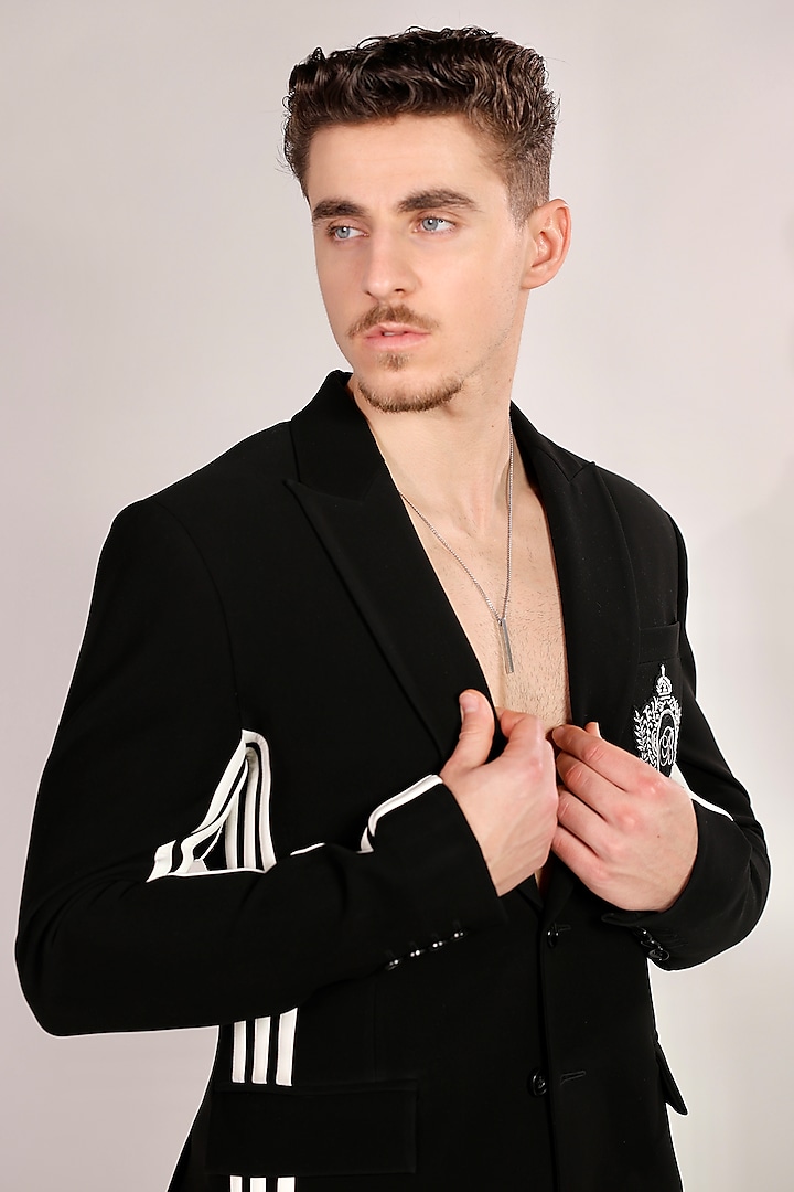 Black Magna Suiting Fabric Hand Embroidered Tuxedo Set by Bharat Reshma at Pernia's Pop Up Shop