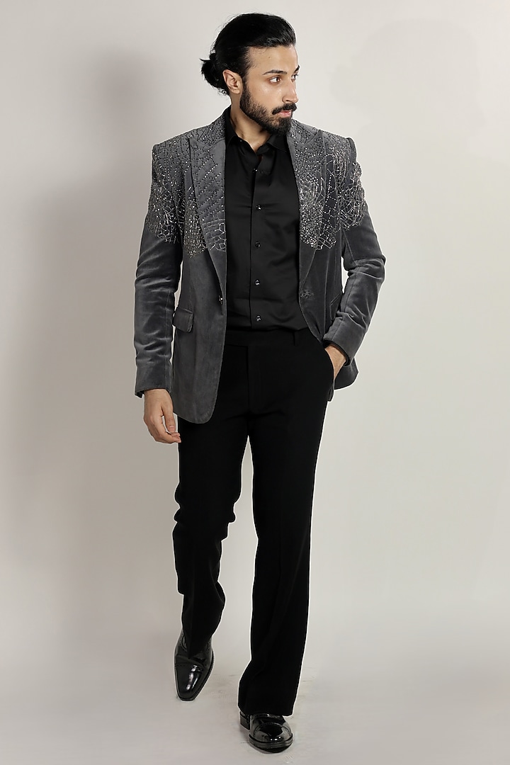 Grey Velvet Cutdana Embroidered Tuxedo Set by Bharat Reshma at Pernia's Pop Up Shop
