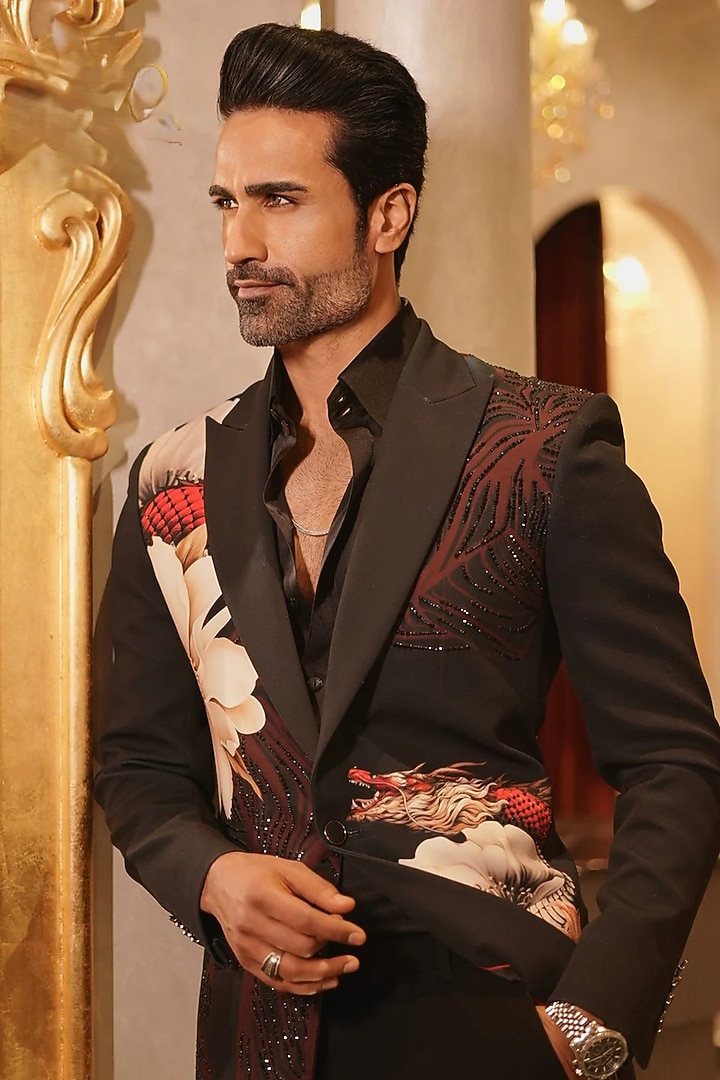 Black Dizi Fabric Printed & Embroidered Blazer by Bharat Reshma at Pernia's Pop Up Shop