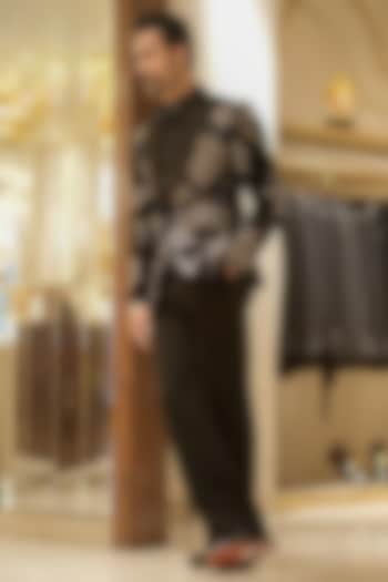 Black Magna Cutdana & Zari Embellished Blazer Set by Bharat Reshma at Pernia's Pop Up Shop