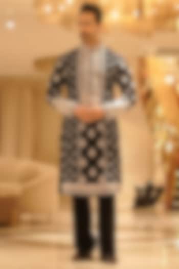 Black Magna Resham Hand Embroidered Kurta Set by Bharat Reshma at Pernia's Pop Up Shop