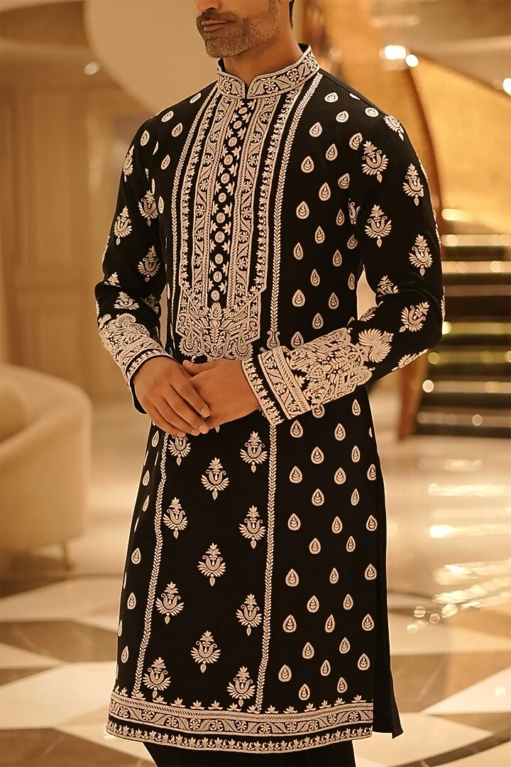 Black Magna Resham Hand Embroidered Kurta Set by Bharat Reshma at Pernia's Pop Up Shop