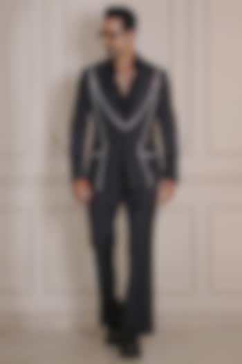 Grey Magna Thread Embroidered Blazer Set by Bharat Reshma at Pernia's Pop Up Shop