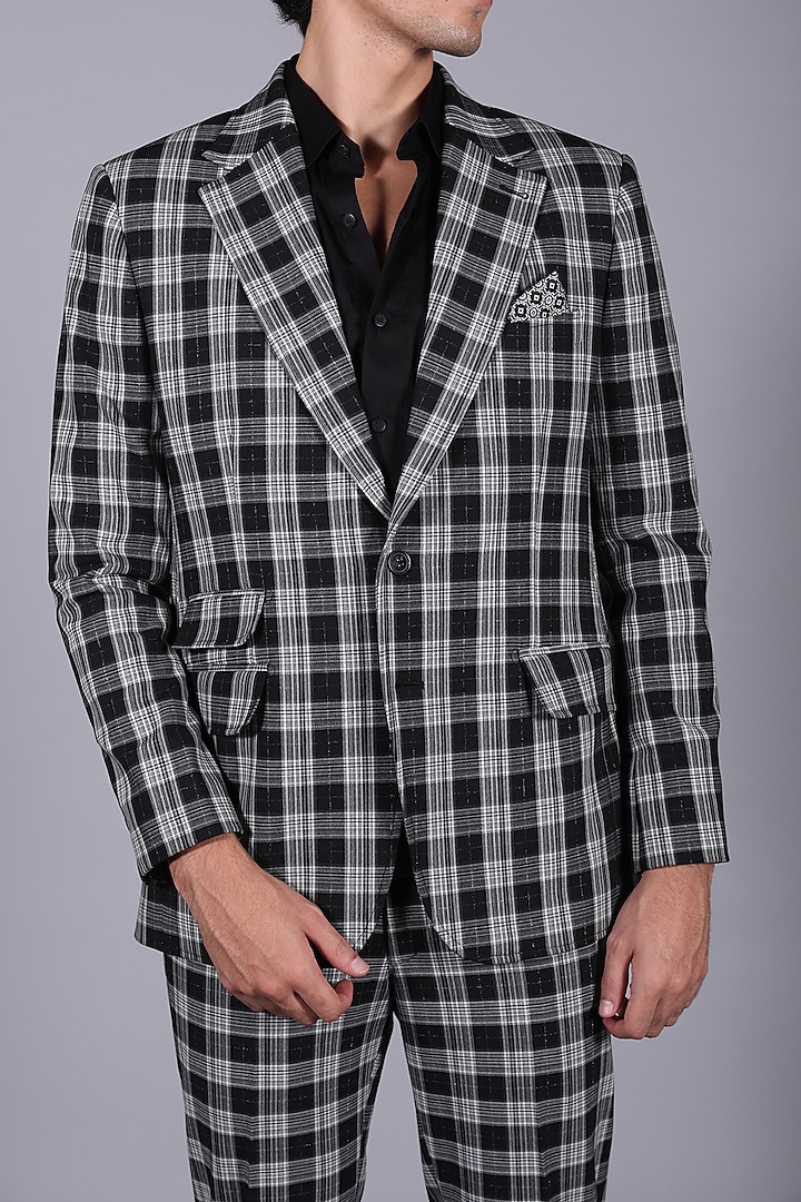 Grey & Black Suiting Checkered Blazer Set by Bharat Reshma at Pernia's Pop Up Shop