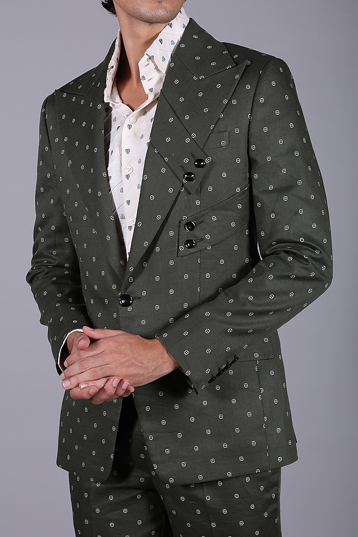 Green Cotton Suiting Printed Blazer Set by Bharat Reshma at Pernia's Pop Up Shop
