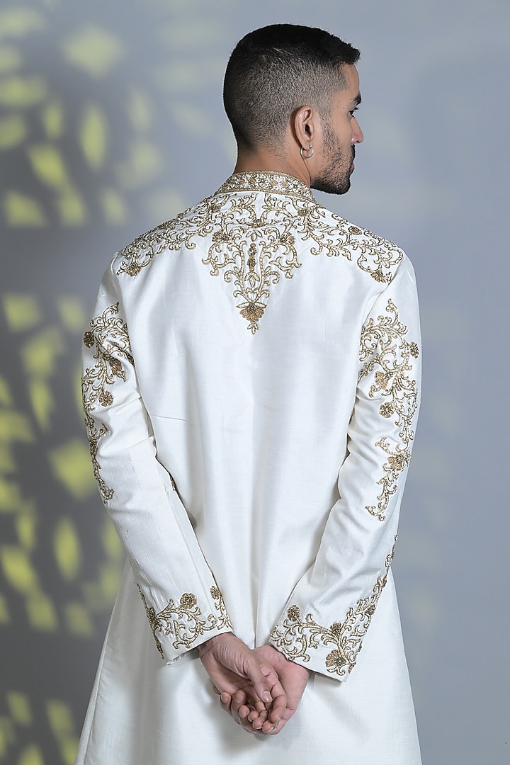 Ivory Dupion Silk Embroidered Kurta Set by Bharat Reshma at Pernia's Pop Up Shop