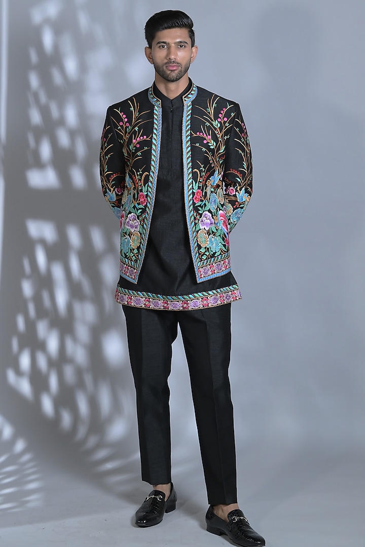 Charcoal Black Raw Silk Thread Embroidered Kurta Set by Bharat Reshma at Pernia's Pop Up Shop