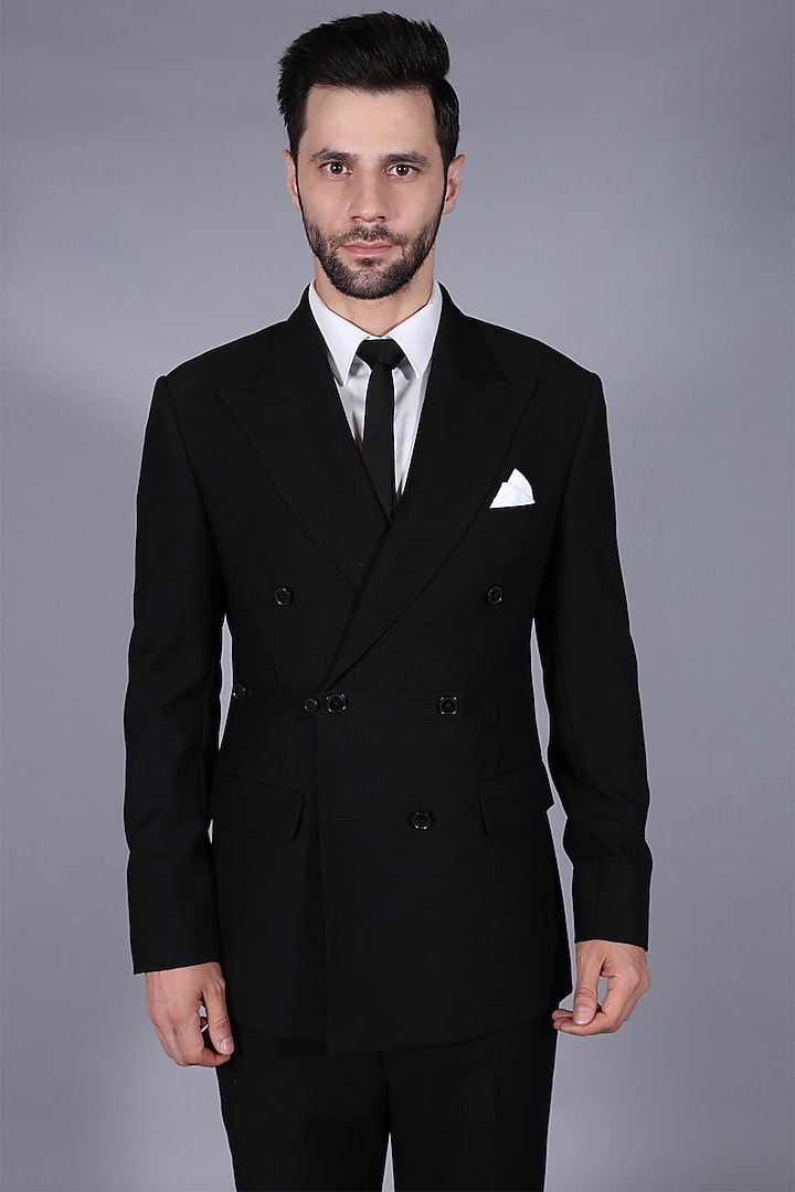 Black Suiting Fabric Blazer Set by Bharat Reshma at Pernia's Pop Up Shop