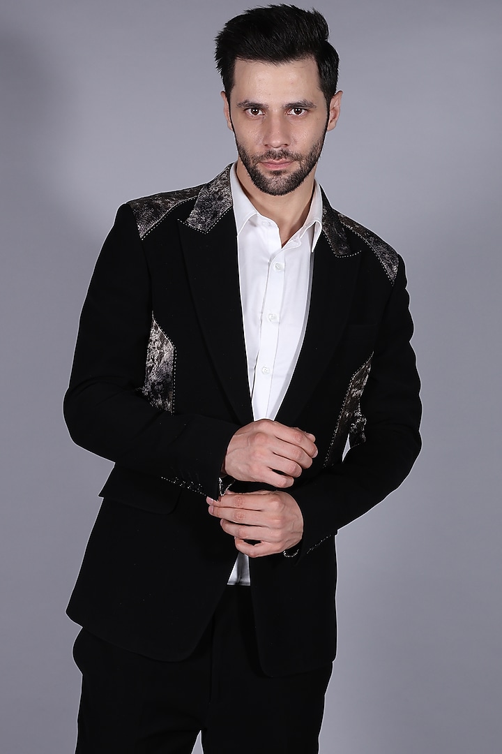 Noir Black Suiting Fabric Blazer Set by Bharat Reshma at Pernia's Pop Up Shop