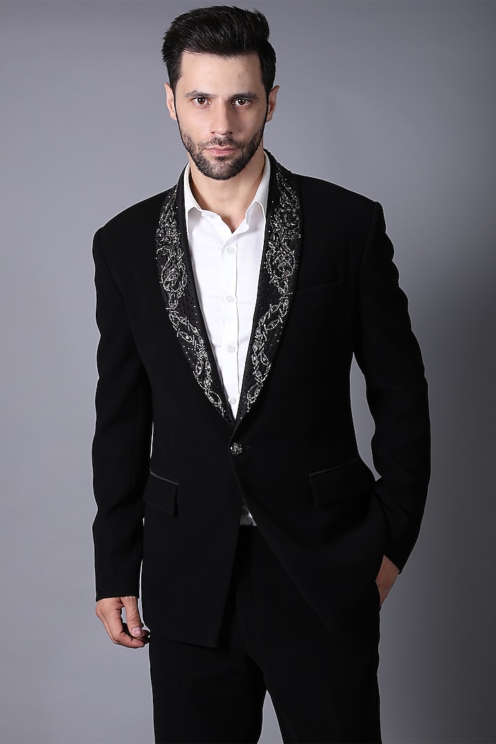 Black Japanese Suiting Fabric Floral Embroidered Blazer Set by Bharat Reshma at Pernia's Pop Up Shop
