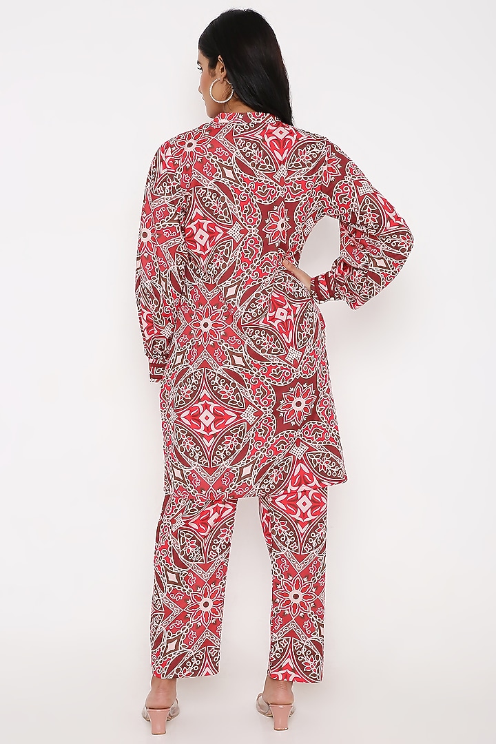 Red Cotton Rayon Digital Printed Kurta Set by Bha-sha at Pernia's Pop Up Shop