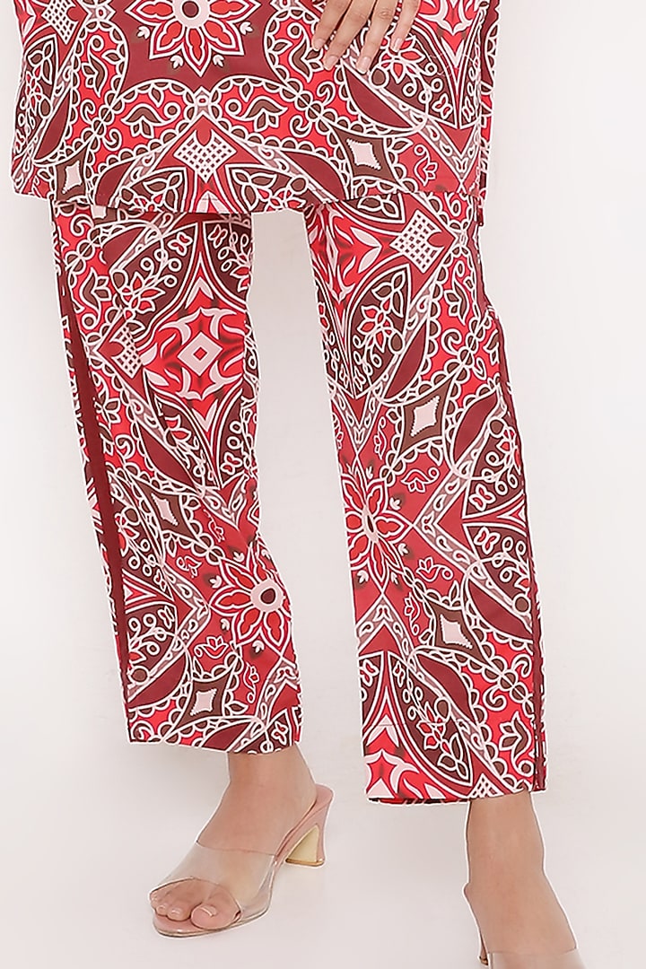 Red Cotton Rayon Digital Printed Kurta Set by Bha-sha at Pernia's Pop Up Shop