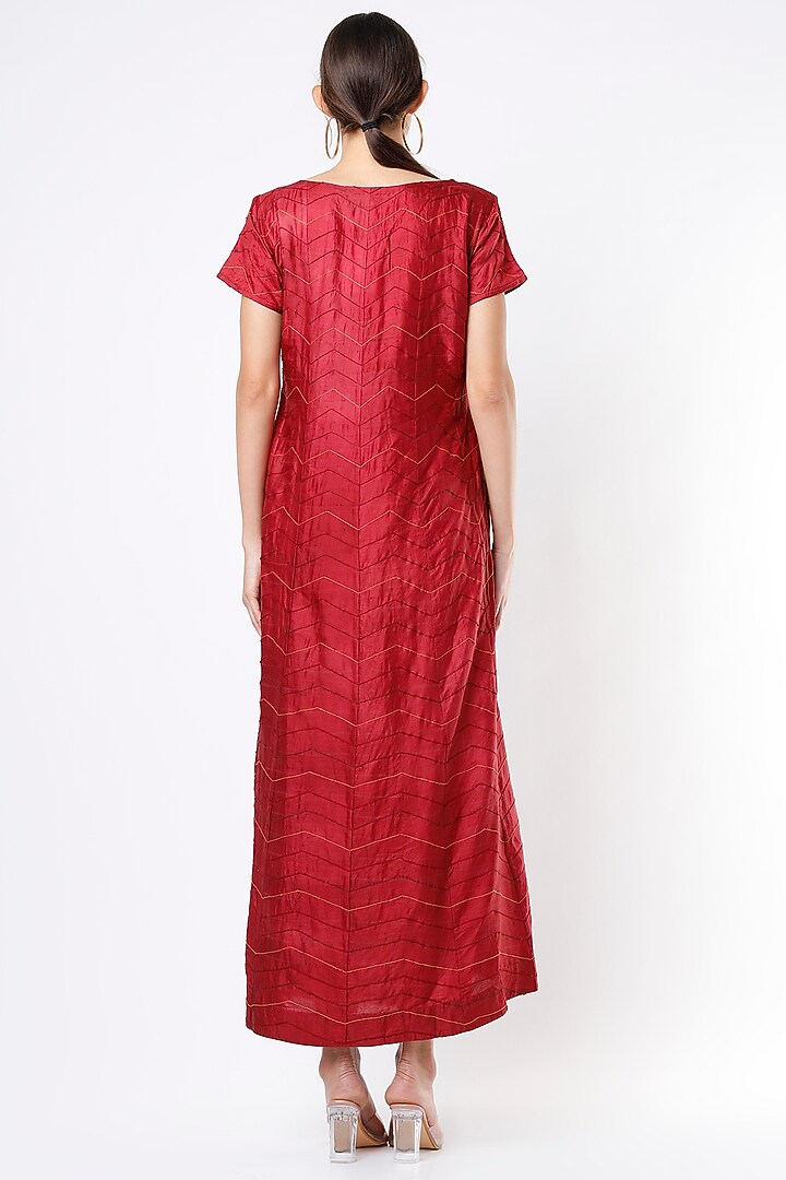 Maroon Hand Embroidered Kurta Summer Dress by Bhusattva at Pernia's Pop Up Shop