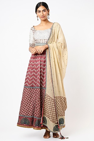 Maroon Hand Embroidered Lehenga Set by Bhusattva
