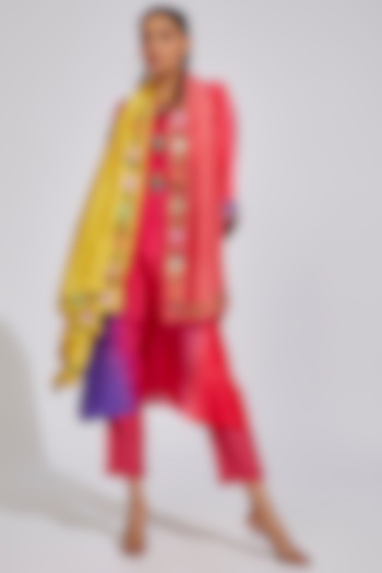 Pink Ombre Organic Silk Kurta Set by Bhusattva at Pernia's Pop Up Shop