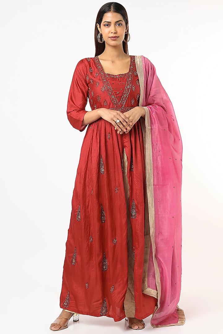 Ruby Red hand Embroidered Dress With Dupatta by Bhusattva