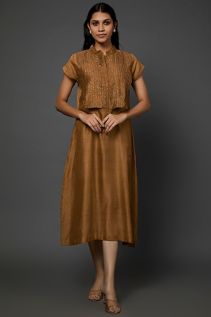 Rust Silk Sequins Embellished Kurta by Bhusattva at Pernia's Pop Up Shop