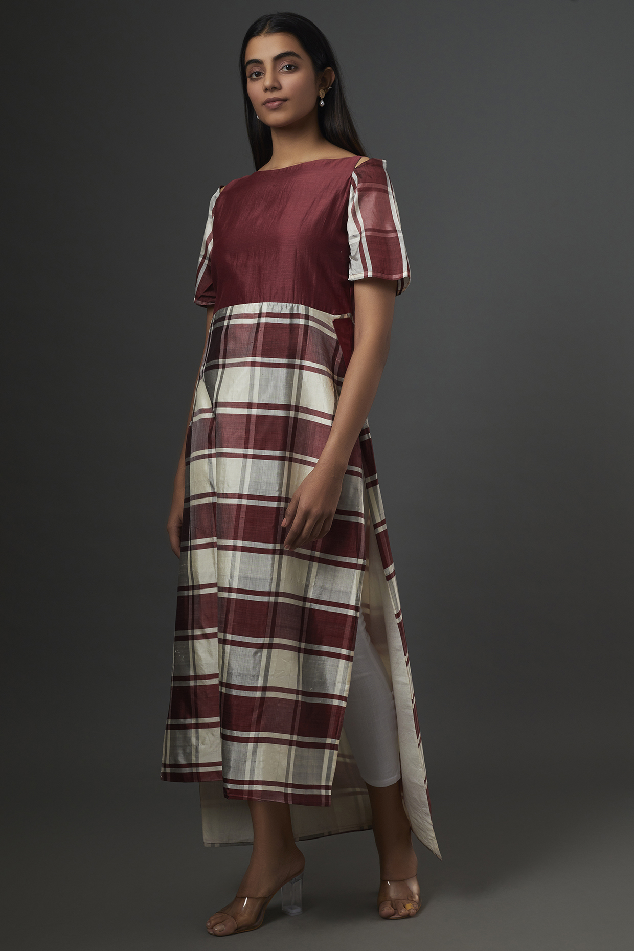 Maroon & White Checkered Kurta by Bhusattva at Pernia's Pop Up Shop