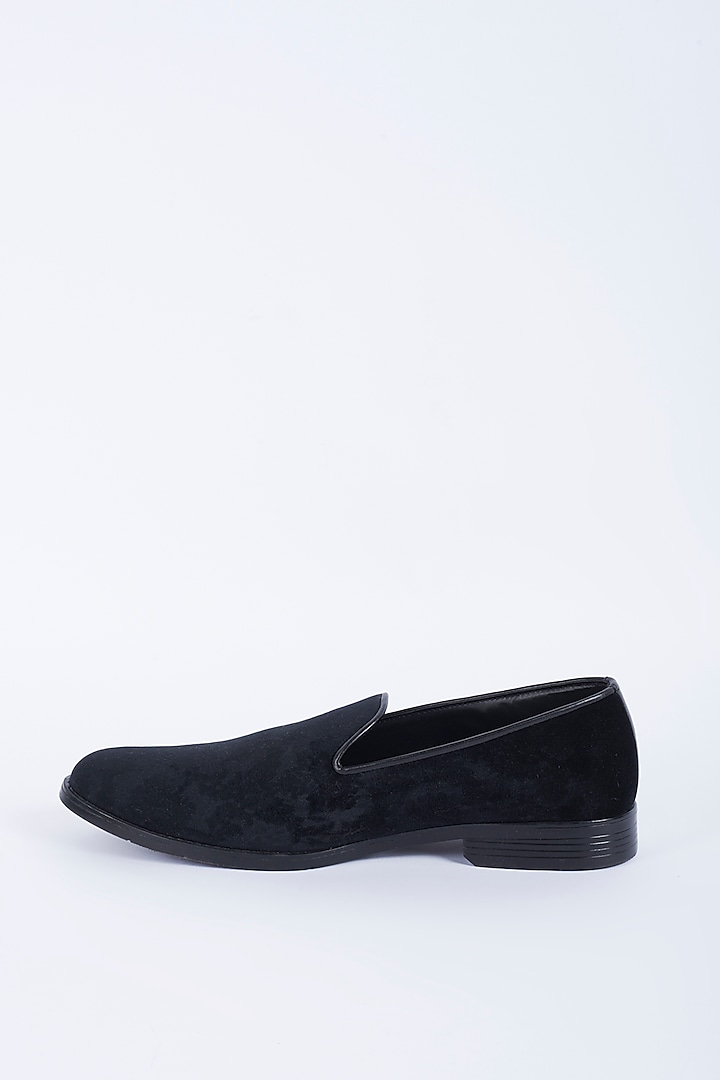 Black Velvet Embossed Loafers by VARENYA