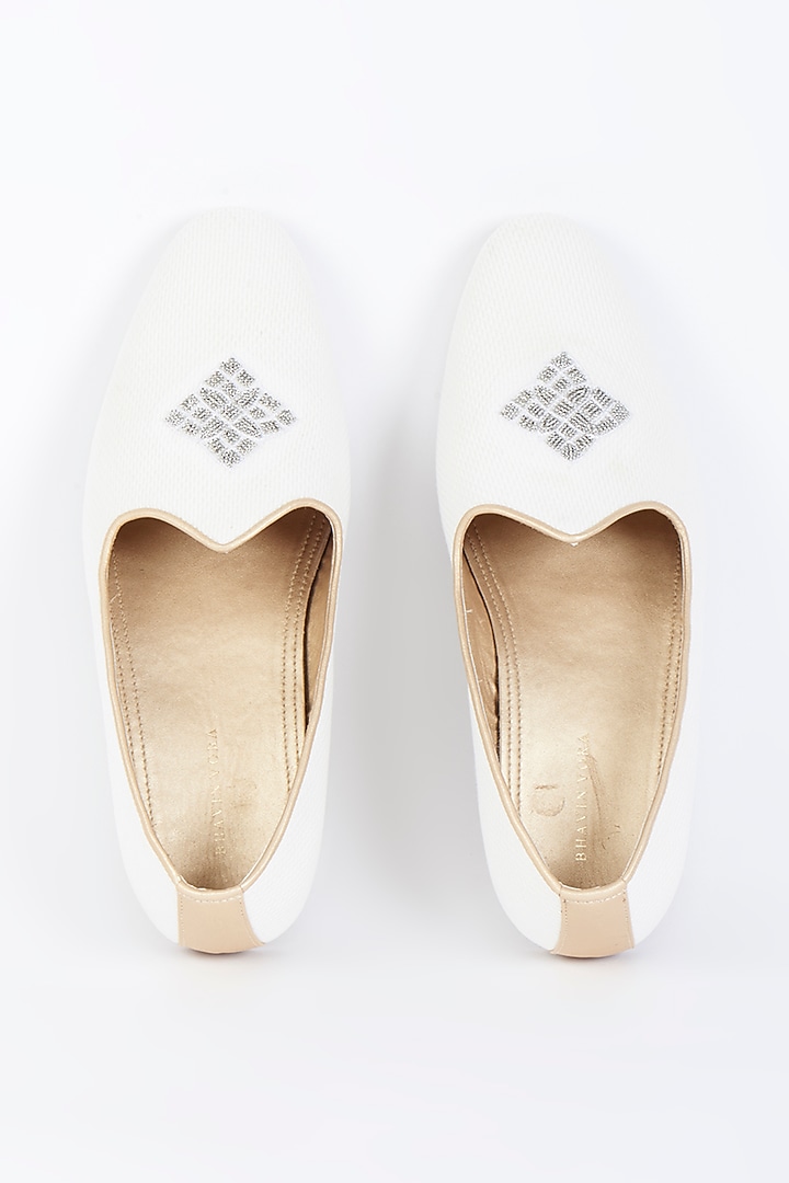 White Embroidered Shoes by VARENYA at Pernia's Pop Up Shop