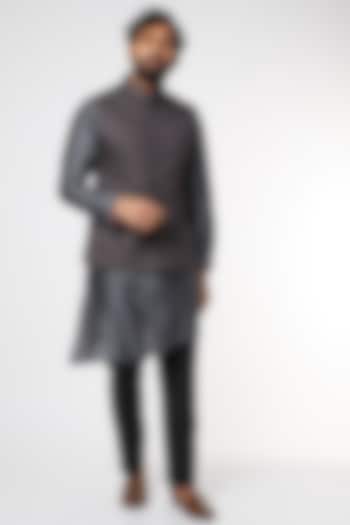 Grey Kurta Set With Embroidered Nehru Jacket by VARENYA