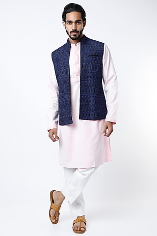Back Embroidered Nehru Jacket by VARENYA