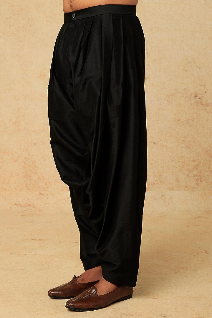 Plum Raw Silk Nehru Jacket With Kurta Set by VARENYA at Pernia's Pop Up Shop