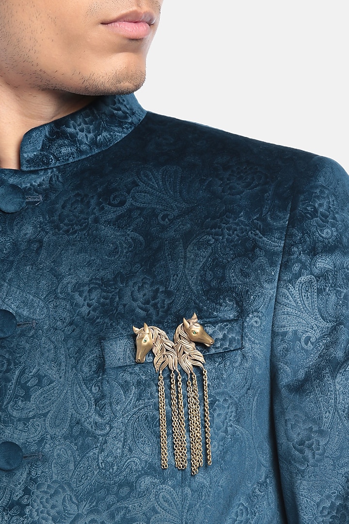 Antique Gold Finish Horse Brooch by Cosa Nostraa at Pernia's Pop Up Shop