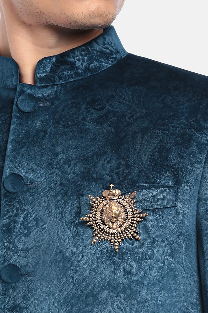 Antique Gold Finish Masculine Lion Head Brooch by Cosa Nostraa at Pernia's Pop Up Shop