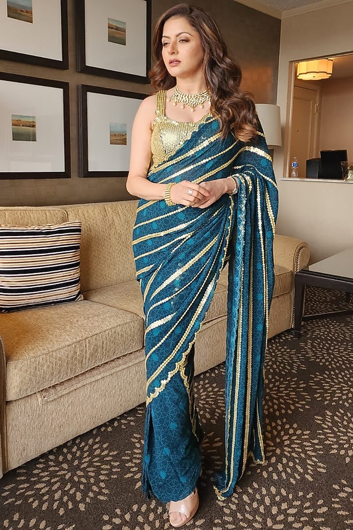 Emerald Green Georgette Pre-Stitched Wedding Saree Set by Krisha Sunny Ramani at Pernia's Pop Up Shop