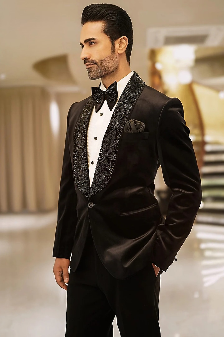 Black Silk Velvet 3D Hand Embroidered Blazer Set by Bharat Reshma at Pernia's Pop Up Shop