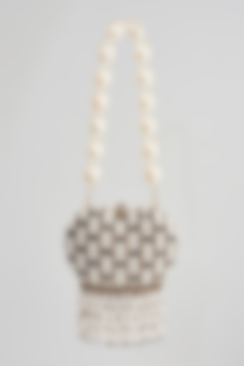 White Embellished Heart-Shaped Clutch by Bijoux By Priya Chandna at Pernia's Pop Up Shop