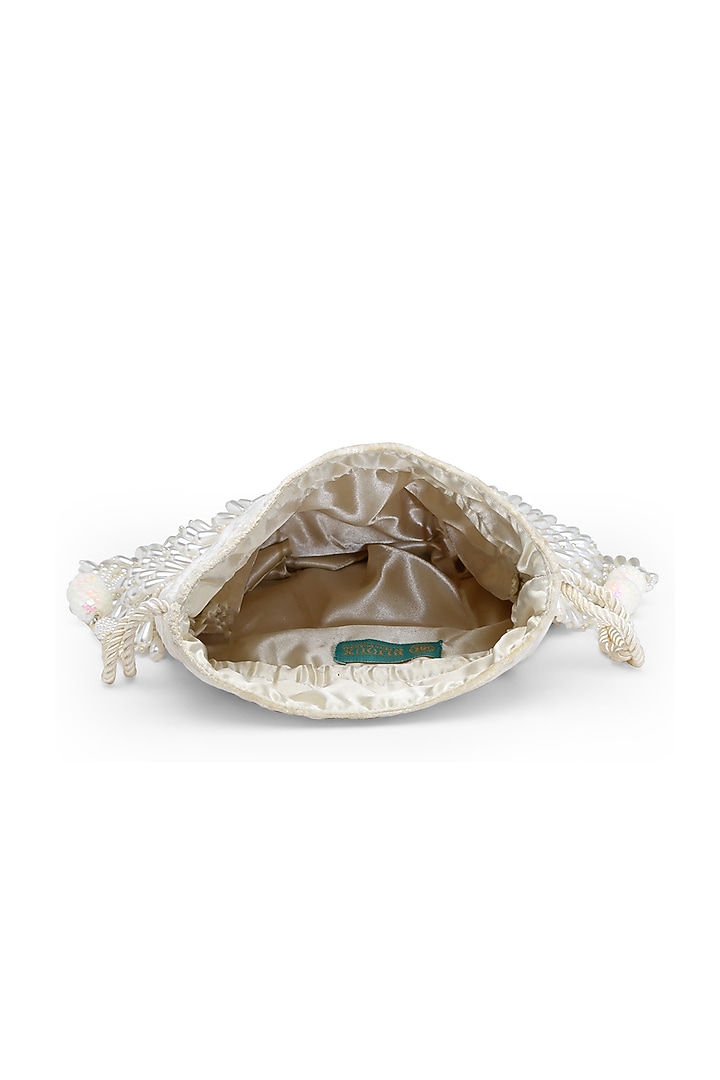 Off-White Velvet Pearl Embroidered Potli by Bijoux By Priya Chandna at Pernia's Pop Up Shop