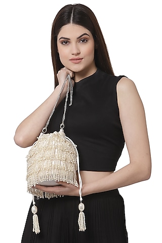 Off-White Velvet Bead Embroidered Potli by Bijoux By Priya Chandna