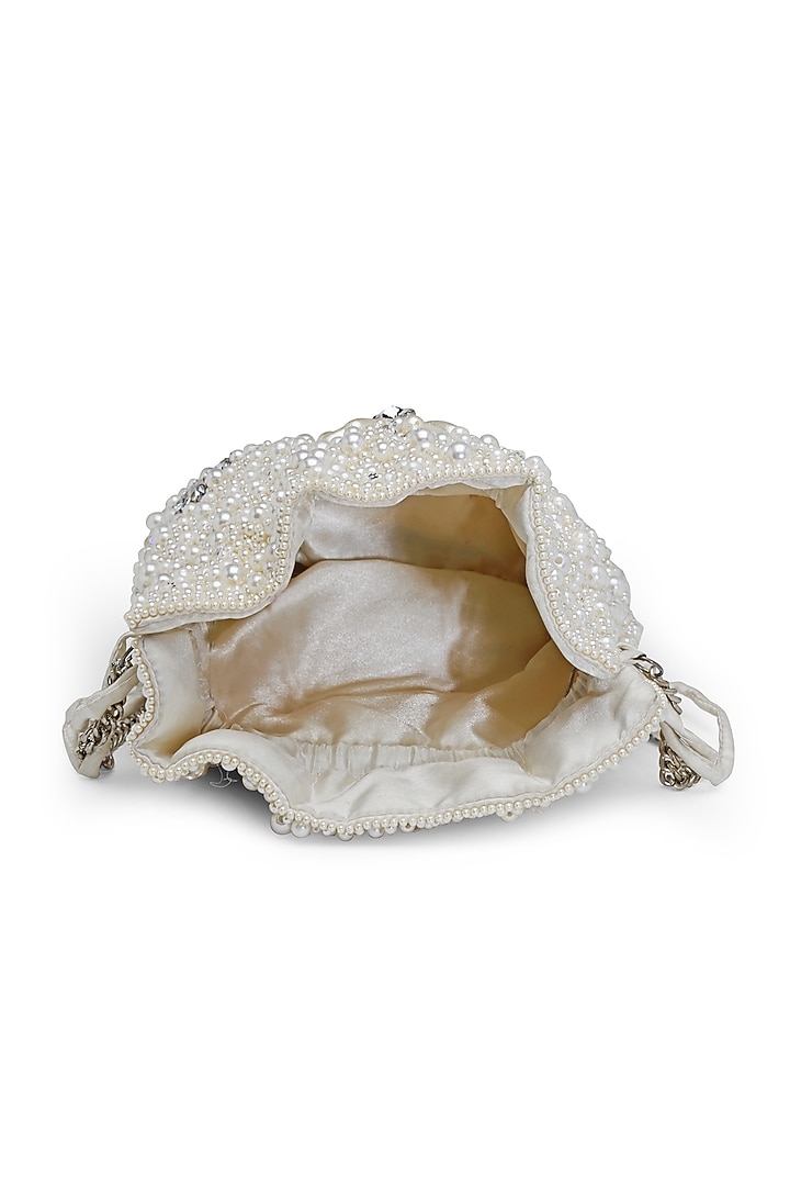 Off-White Velvet Crystal Embroidered Potli by Bijoux By Priya Chandna at Pernia's Pop Up Shop
