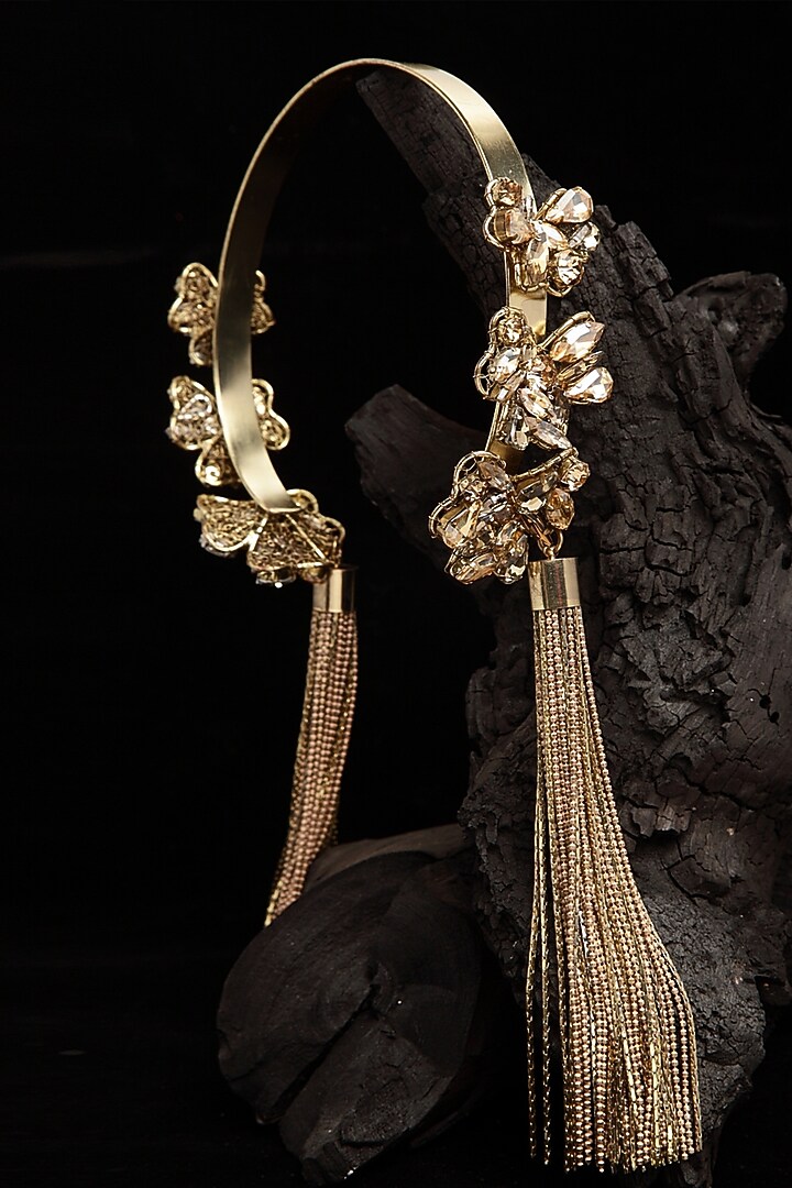 Gold Finish Stone & Crystal Floral Necklace by Bijoux By Priya Chandna at Pernia's Pop Up Shop