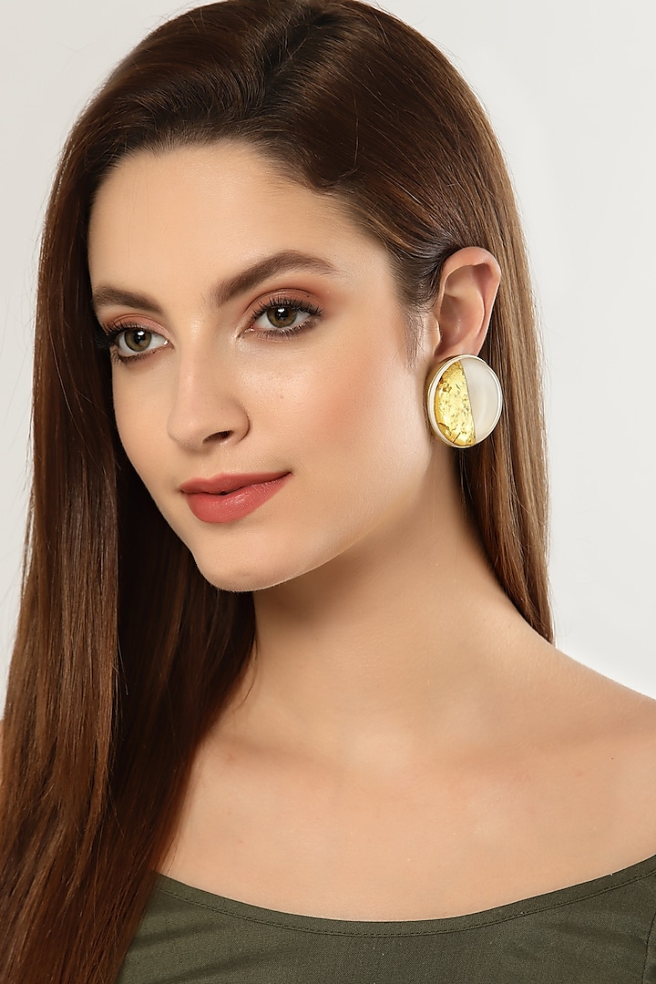 White & Gold Resin Foil Work Stud Earrings by Bijoux By Priya Chandna