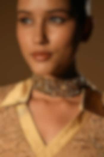 Gold Finish Textured Crystal Choker Necklace by Bijoux By Priya Chandna at Pernia's Pop Up Shop