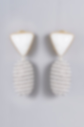 Gold Finish Resin Dangler Earrings by Bijoux By Priya Chandna at Pernia's Pop Up Shop