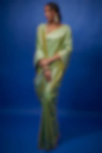 Parrot Green Brocade Banarasi Party Wear Saree Set by Binal Patel at Pernia's Pop Up Shop