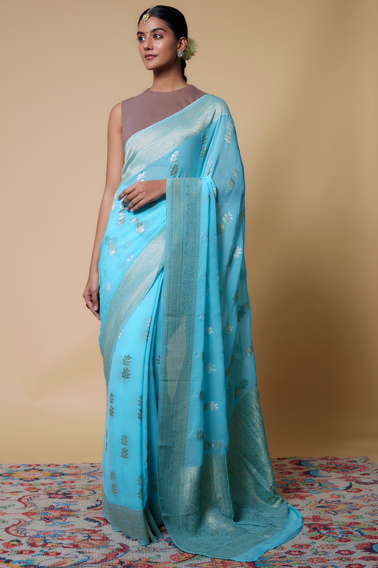 Mingling Weave Dual Color Designer Georgette Saree – Monamaar