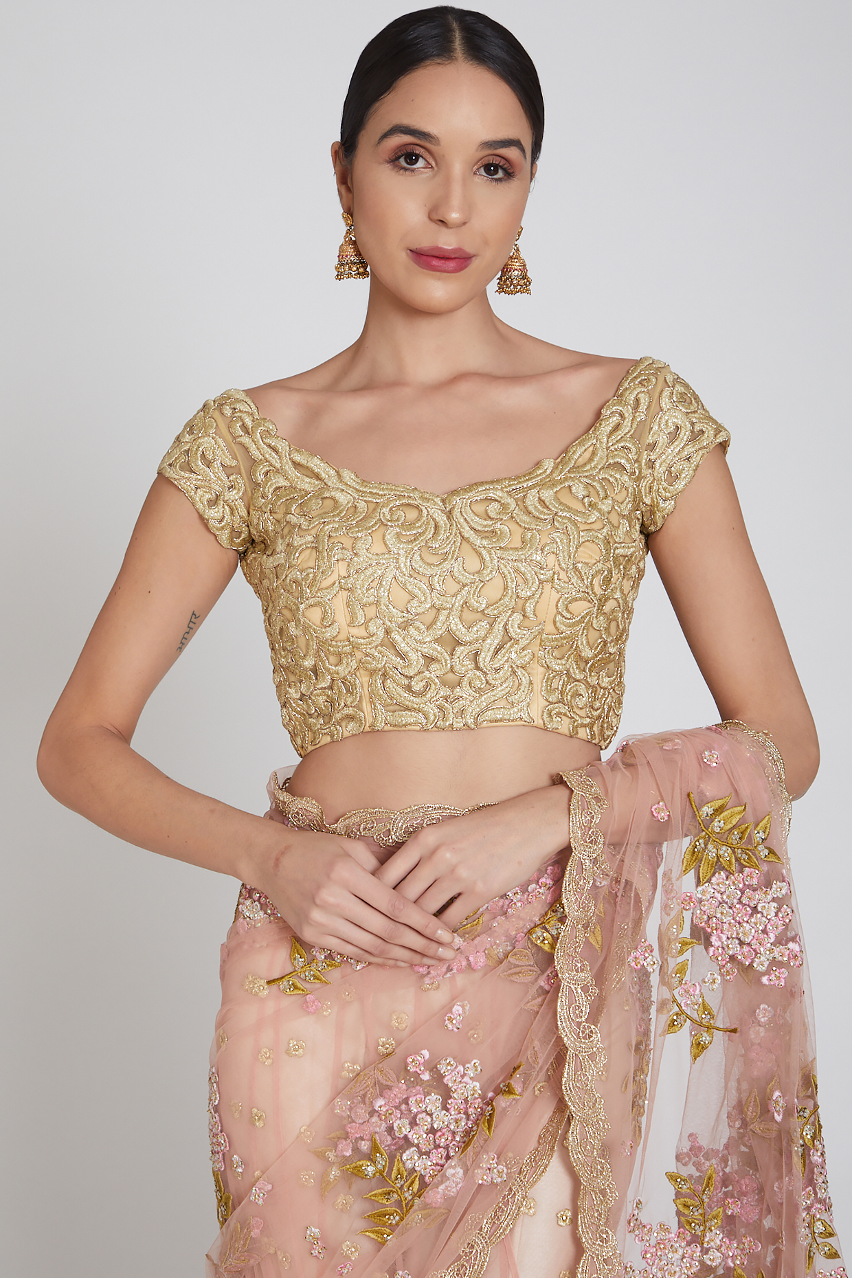Diligence layer Misunderstand Pink Embroidered Lehenga Saree Set Design by Bhairavi Jaikishan at Pernia's Pop Up Shop 2022 Diligence layer Misunderstand Pink Embroidered Lehenga Saree Set Design by Bhairavi Jaikishan at Pernia's Pop Up Shop 2022
